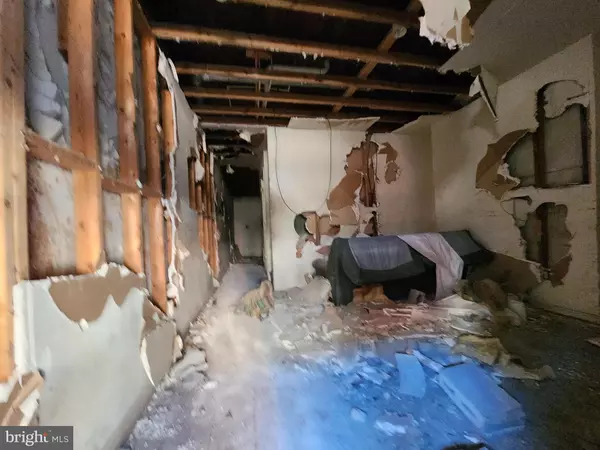 Baltimore, MD 21217,1323 MOSHER ST