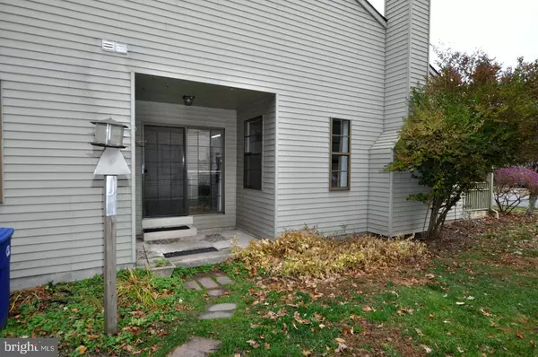 Medford, NJ 08055,31 BRETSHIRE CT