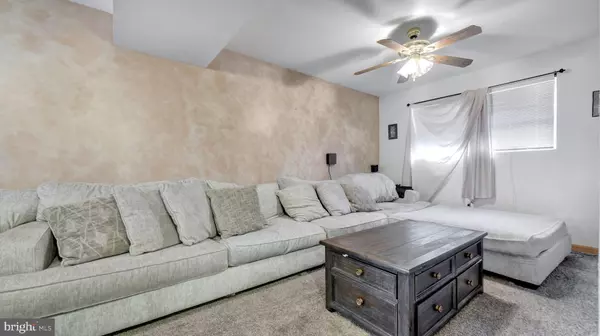 Waldorf, MD 20603,5085 BLUEHEAD CT