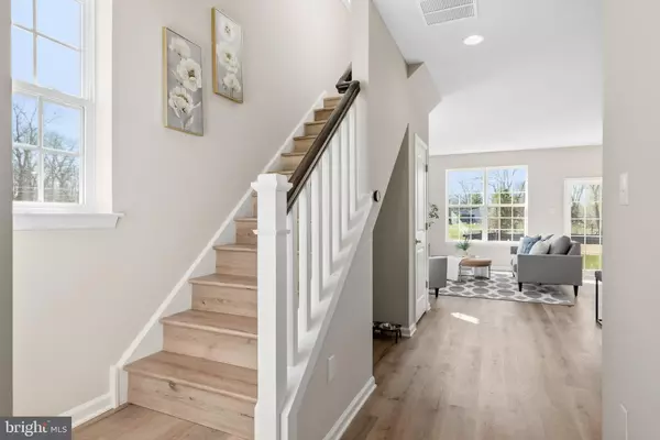 Williamstown, NJ 08094,385 N TUCKAHOE RD #964 WOODVIEW COURT