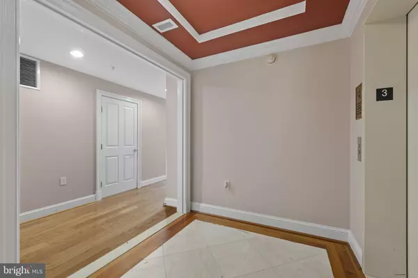 Baltimore, MD 21230,801 KEY HWY #364