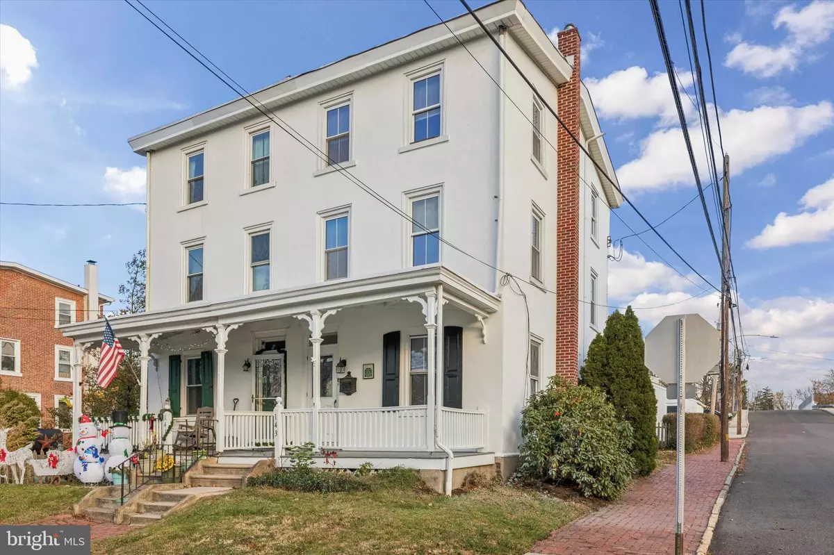 North Wales, PA 19454,143 W MONTGOMERY AVE