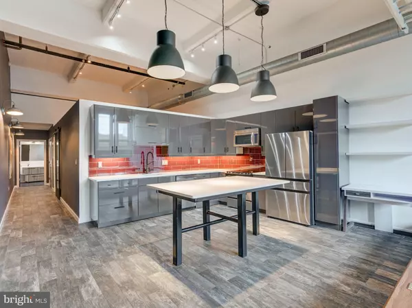 Philadelphia, PA 19122,1203-15 N 3RD ST #103