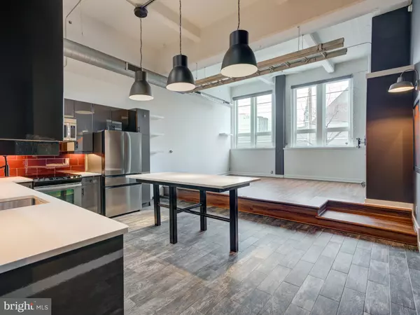 Philadelphia, PA 19122,1203-15 N 3RD ST #103