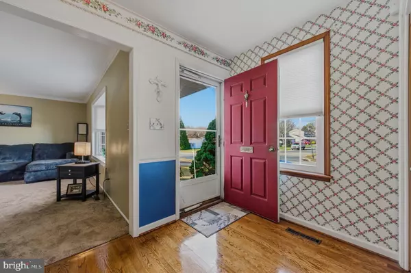 Newark, DE 19702,145 BOYER DR