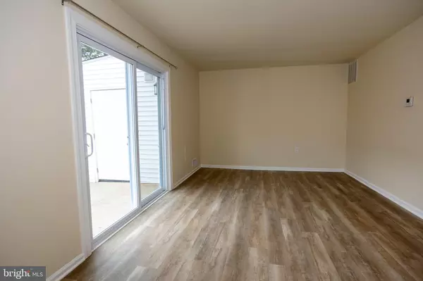 Manassas, VA 20109,8343 IRONGATE WAY