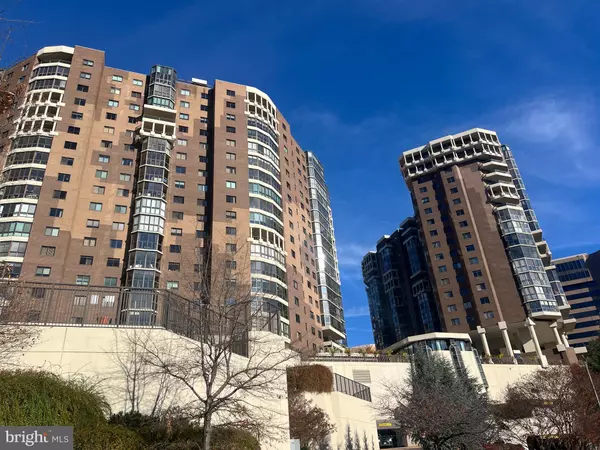 Arlington, VA 22209,1600 N OAK ST #1728