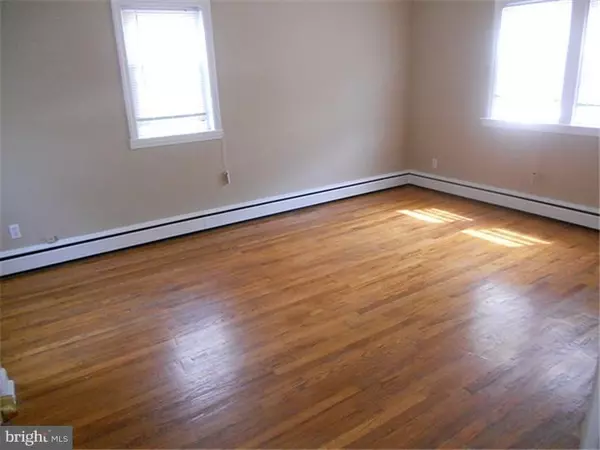 West Chester, PA 19382,1409 WEST CHESTER PIKE #APT 4