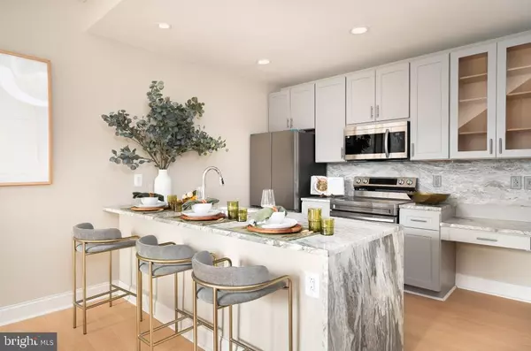 Philadelphia, PA 19103,2301-61 JOHN F KENNEDY BLVD #311