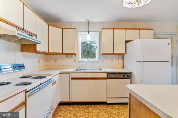 Dillsburg, PA 17019,548 S MOUNTAIN RD