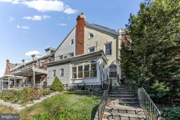 Upper Darby, PA 19082,7269 WALNUT ST