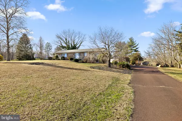 Harleysville, PA 19438,2563 SHELLY RD