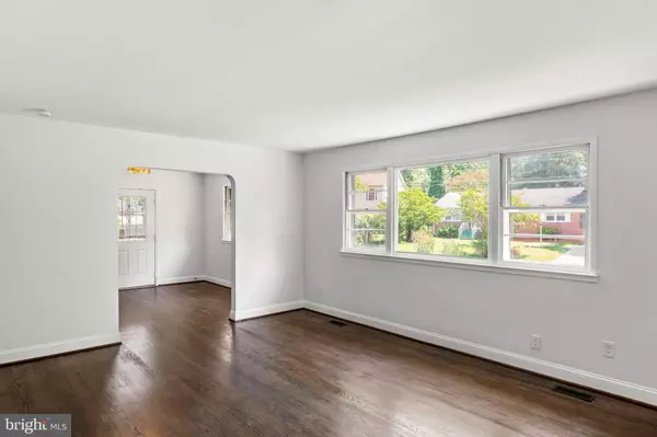 Oxon Hill, MD 20745,5019 LELAND DR