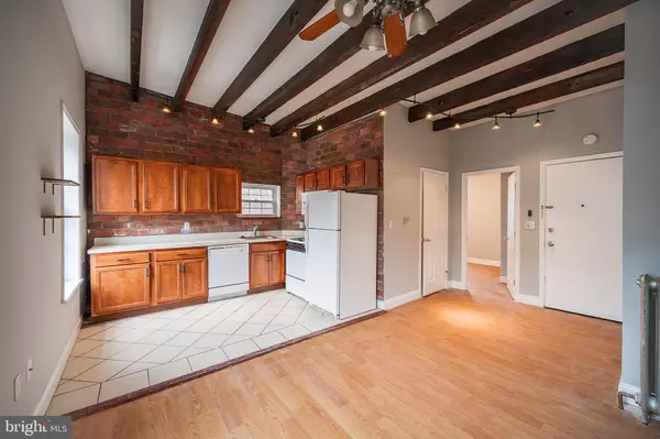 2123 SPRING GARDEN ST #UNIT 3F, Philadelphia, PA 19130