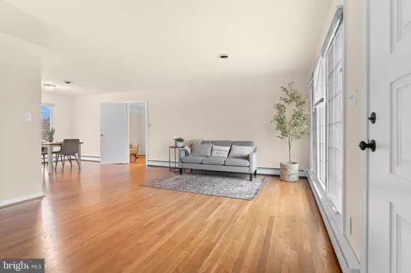 Warrenton, VA 20186,565 SOLGROVE RD