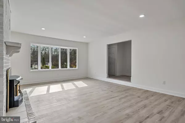 Clayton, NJ 08312,745 W CLAYTON AVE