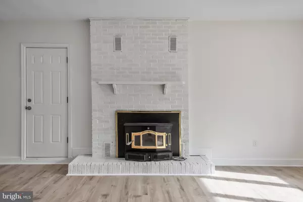 Clayton, NJ 08312,745 W CLAYTON AVE