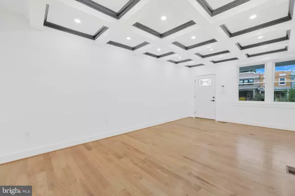 Washington, DC 20011,5318 5TH ST NW