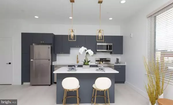 520 S CAROLINE ST #301, Baltimore, MD 21231