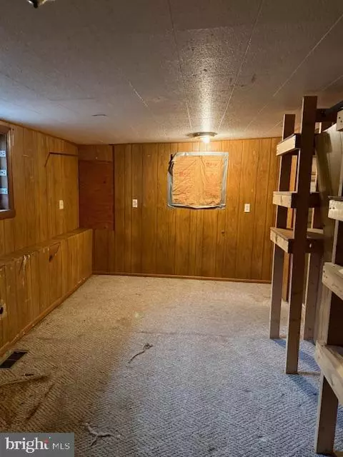 Altoona, PA 16602,1503 E HAMILTON LN