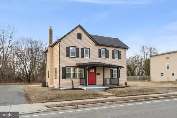 Glassboro, NJ 08028,47 S ACADEMY ST