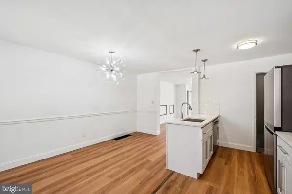 Philadelphia, PA 19135,6040 TULIP ST