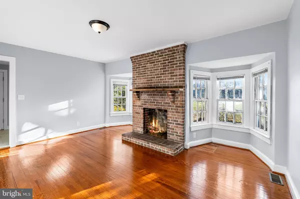 Gaithersburg, MD 20877,17634 WASHINGTON GROVE LN