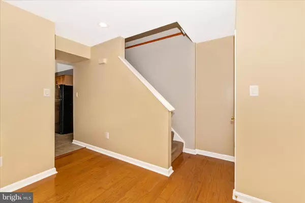 Thurmont, MD 21788,215 STULL