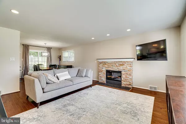 Springfield, VA 22151,7606 JERVIS ST