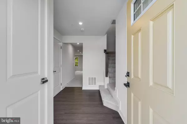 Brandywine, MD 20613,13938 WILLIAM EARLY CT #B