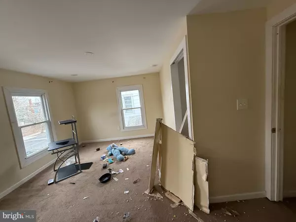 Millville, NJ 08332,220 N 3RD ST