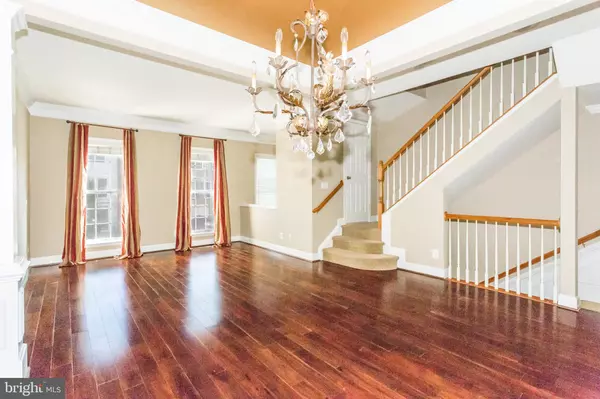 Herndon, VA 20171,2462 TERRA COTTA CIR