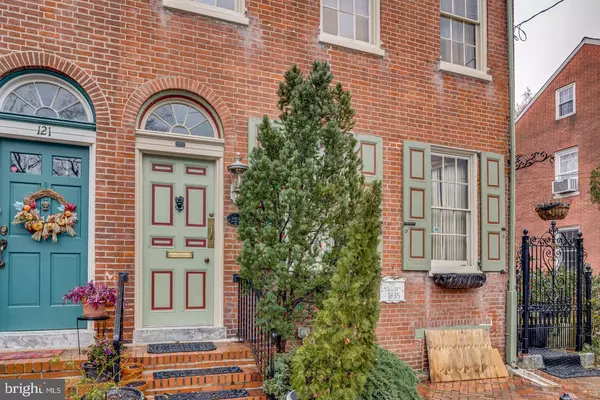 Mount Holly, NJ 08060,119 BUTTONWOOD ST