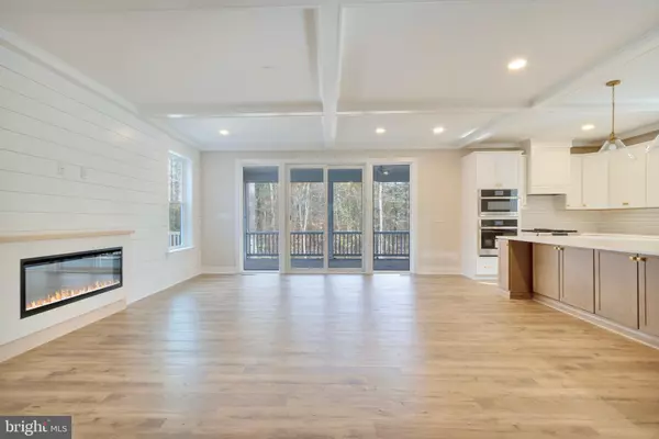 Bethany Beach, DE 19930,655 BETHANY LOOP