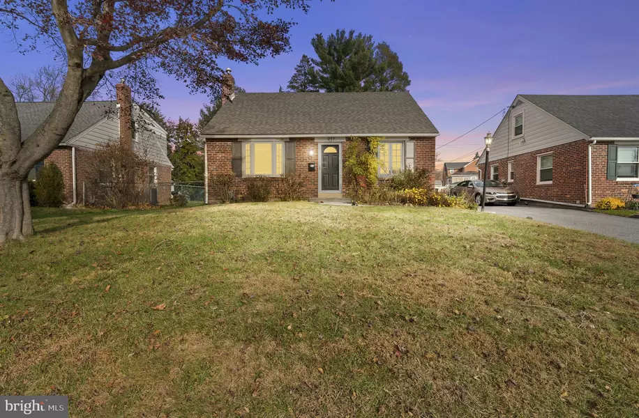 937 GREENBRIAR LN, Springfield, PA 19064