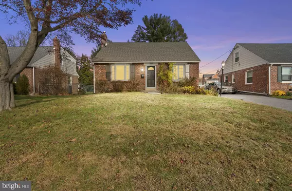 937 GREENBRIAR LN, Springfield, PA 19064