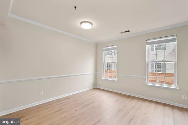 Lorton, VA 22079,8934 MILFORD HAVEN CT #B