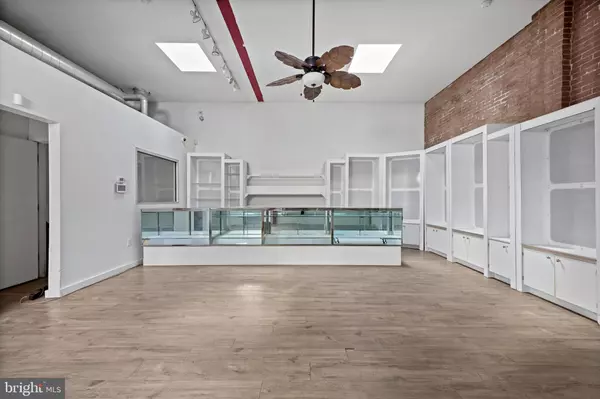 Philadelphia, PA 19121,1414 W OXFORD ST