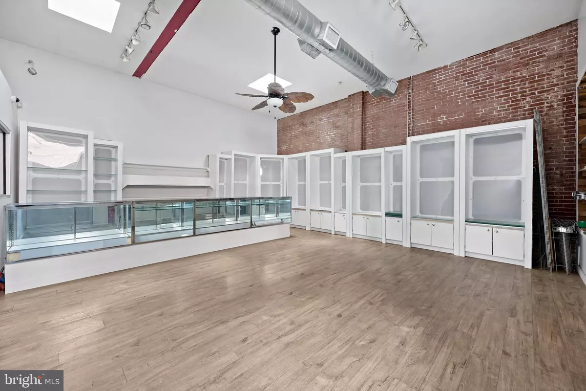 Philadelphia, PA 19121,1414 W OXFORD ST