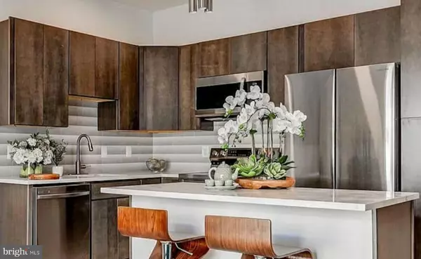 Baltimore, MD 21231,421 S BROADWAY #400