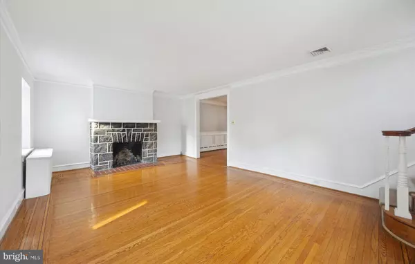 Havertown, PA 19083,103 SHELBOURNE RD