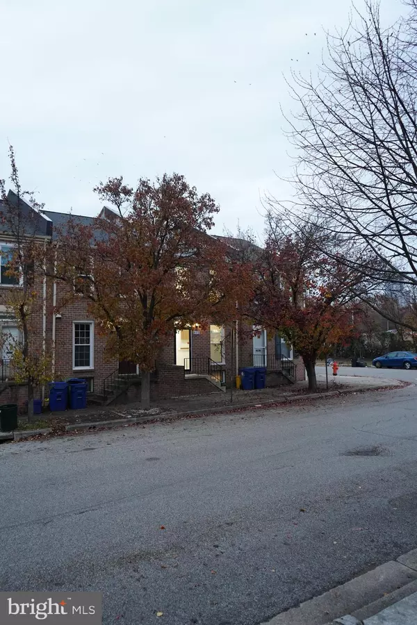 Baltimore, MD 21230,802 W BARRE ST