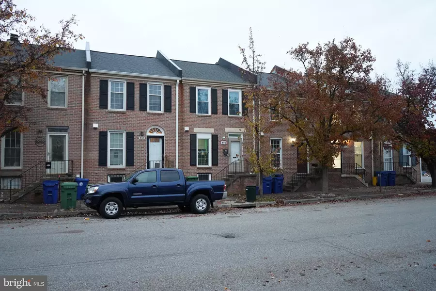 802 W BARRE ST, Baltimore, MD 21230