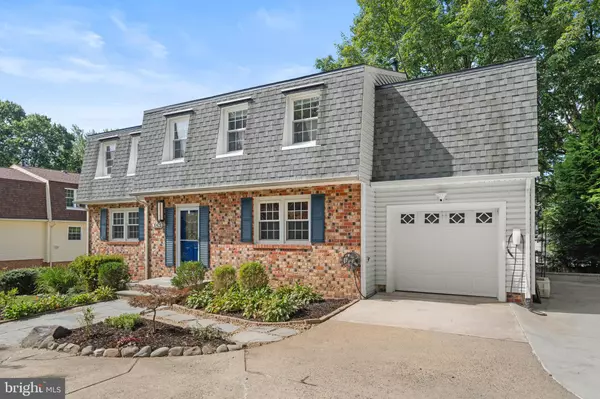 Fairfax, VA 22032,10429 HEADLY CT