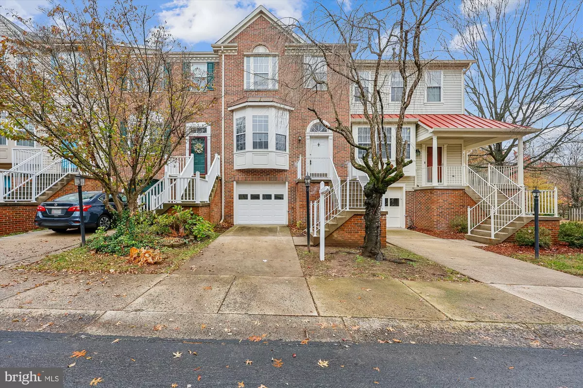 Gaithersburg, MD 20878,3 BEACON HILL WAY
