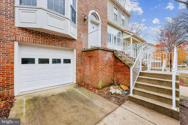 Gaithersburg, MD 20878,3 BEACON HILL WAY