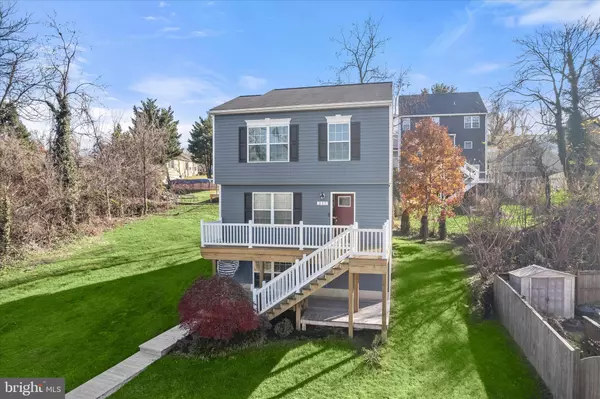 217 BERLIN AVE, Baltimore, MD 21225