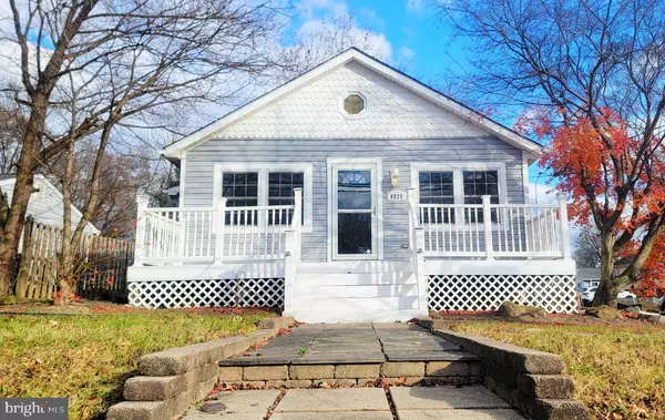 Bowie, MD 20720,8823 MAPLE AVE