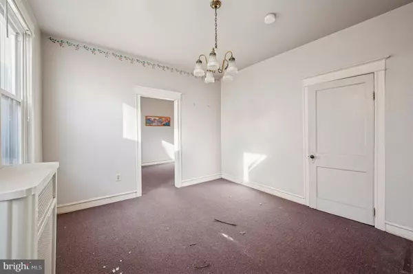 Philadelphia, PA 19131,4087 FORD RD