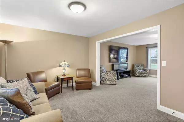 Greencastle, PA 17225,9337 LINDALE AVE